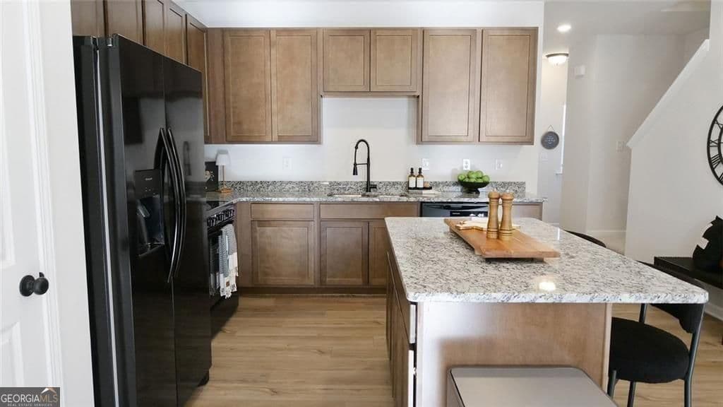 3 bedroom, 2.5 bathroom, 1,443 sq ft townhouse for sale at 206 Clara Crossing 11, Cartersville, GA 30120 — photo 6