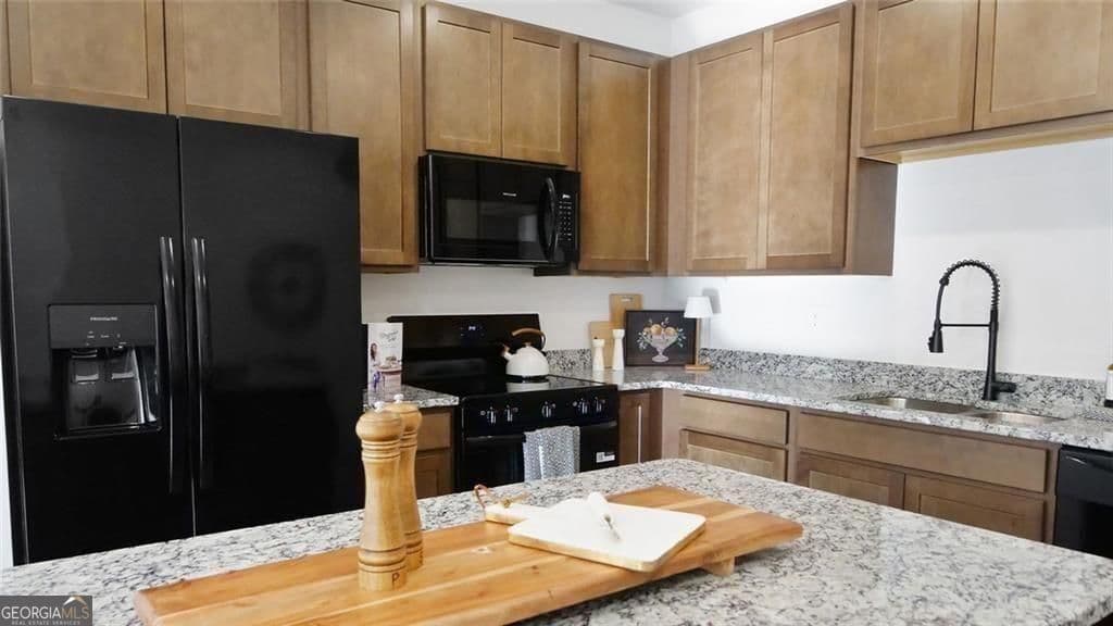 3 bedroom, 2.5 bathroom, 1,443 sq ft townhouse for sale at 206 Clara Crossing 11, Cartersville, GA 30120 — photo 7