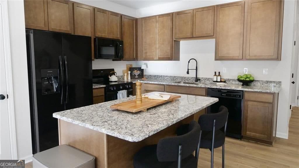 3 bedroom, 2.5 bathroom, 1,443 sq ft townhouse for sale at 206 Clara Crossing 11, Cartersville, GA 30120 — photo 5