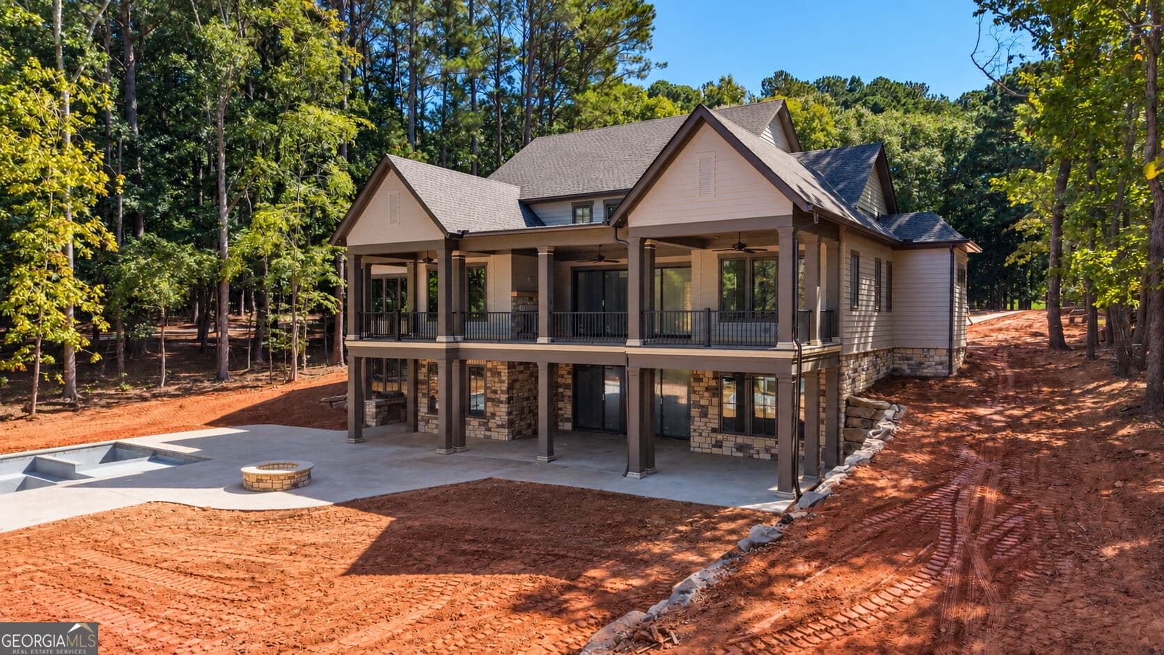 5 bedroom, 6 bathroom, 5,630 sq ft single family residence for sale at 233 Reynolds Drive, Eatonton, GA 31024 — photo 6