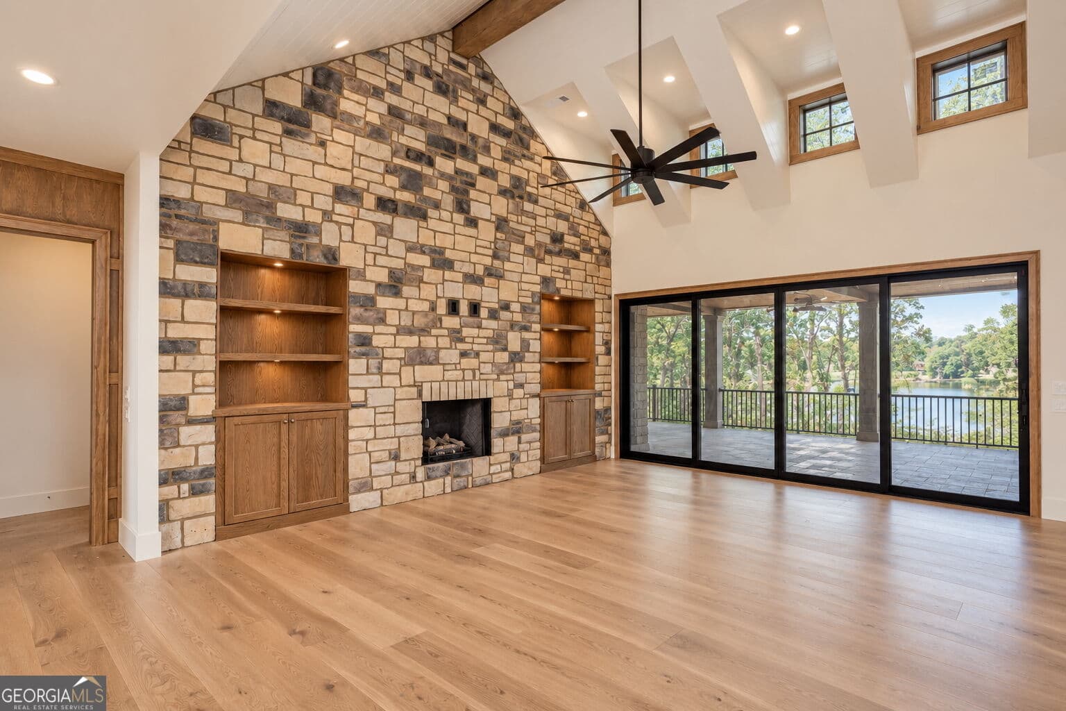 5 bedroom, 6 bathroom, 5,630 sq ft single family residence for sale at 233 Reynolds Drive, Eatonton, GA 31024 — photo 3