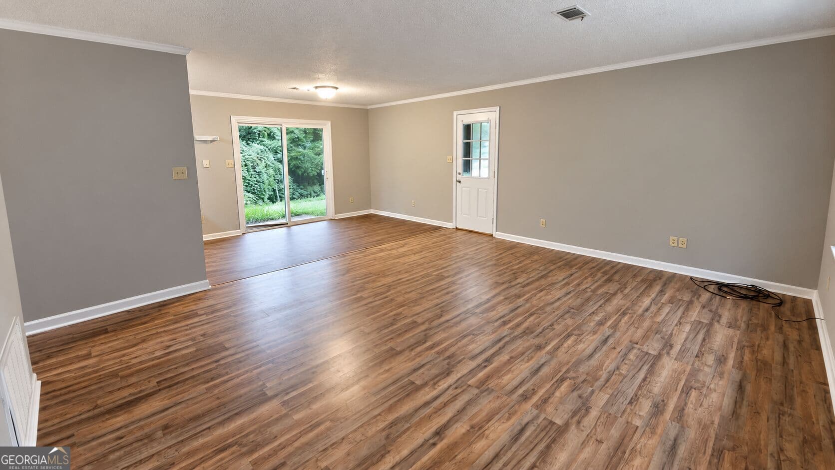 3 bedroom, 2 bathroom, 1,200 sq ft single family residence for sale at 474 W Main Street, Forsyth, GA 31029 — photo 9