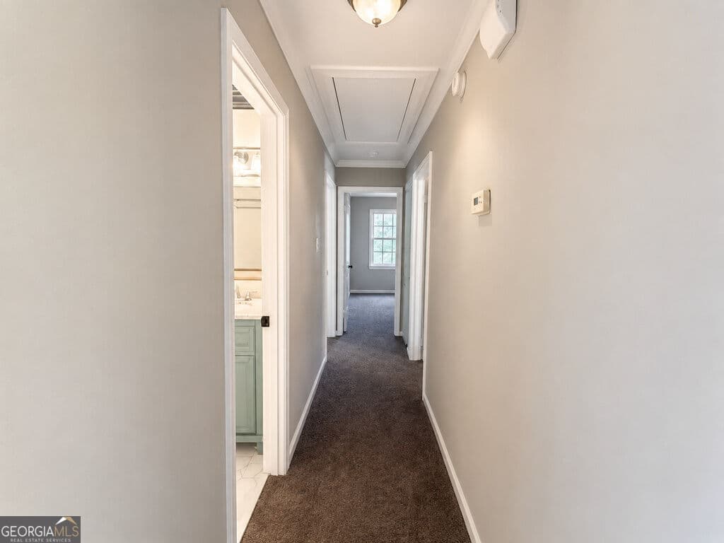 3 bedroom, 2 bathroom, 1,176 sq ft single family residence for sale at 508 Red Oak Drive, Savannah, GA 31419 — photo 7