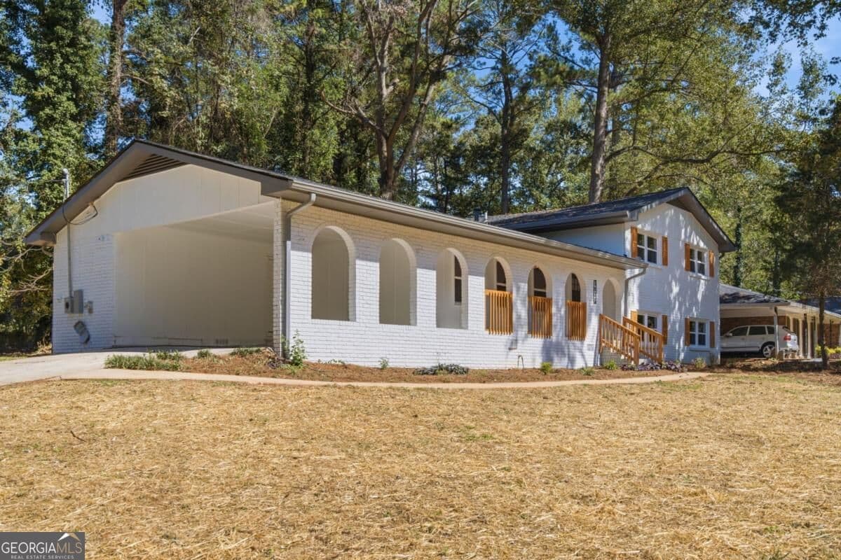 5 bedroom, 3 bathroom, 2,331 sq ft single family residence for sale at 4804 Thompson Mill Road 0, Lithonia, GA 30038 — photo 3