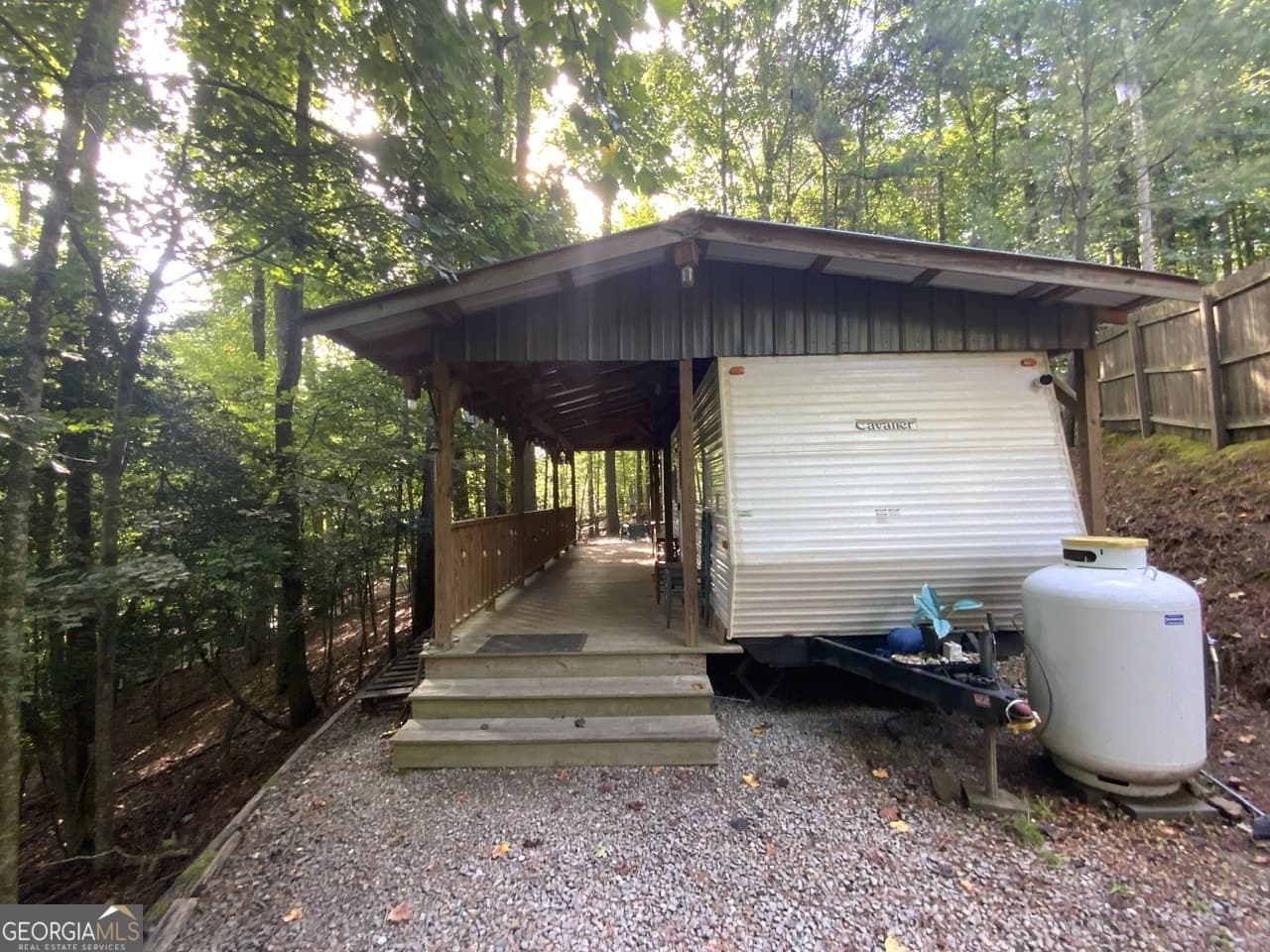 1 bedroom, 1 bathroom, 400 sq ft single family residence for sale at 176 14Th Street, Ellijay, GA 30540
