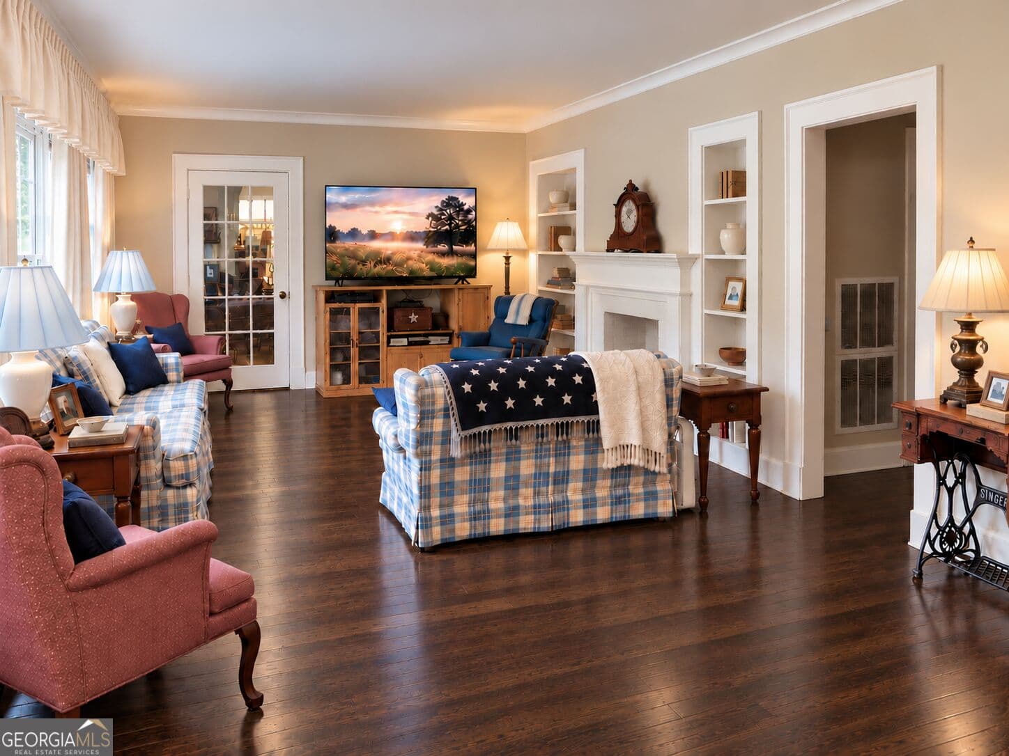 6 bedroom, 3 bathroom, 2,496 sq ft single family residence for sale at 352 S Dugger Avenue, Roberta, GA 31078 — photo 6