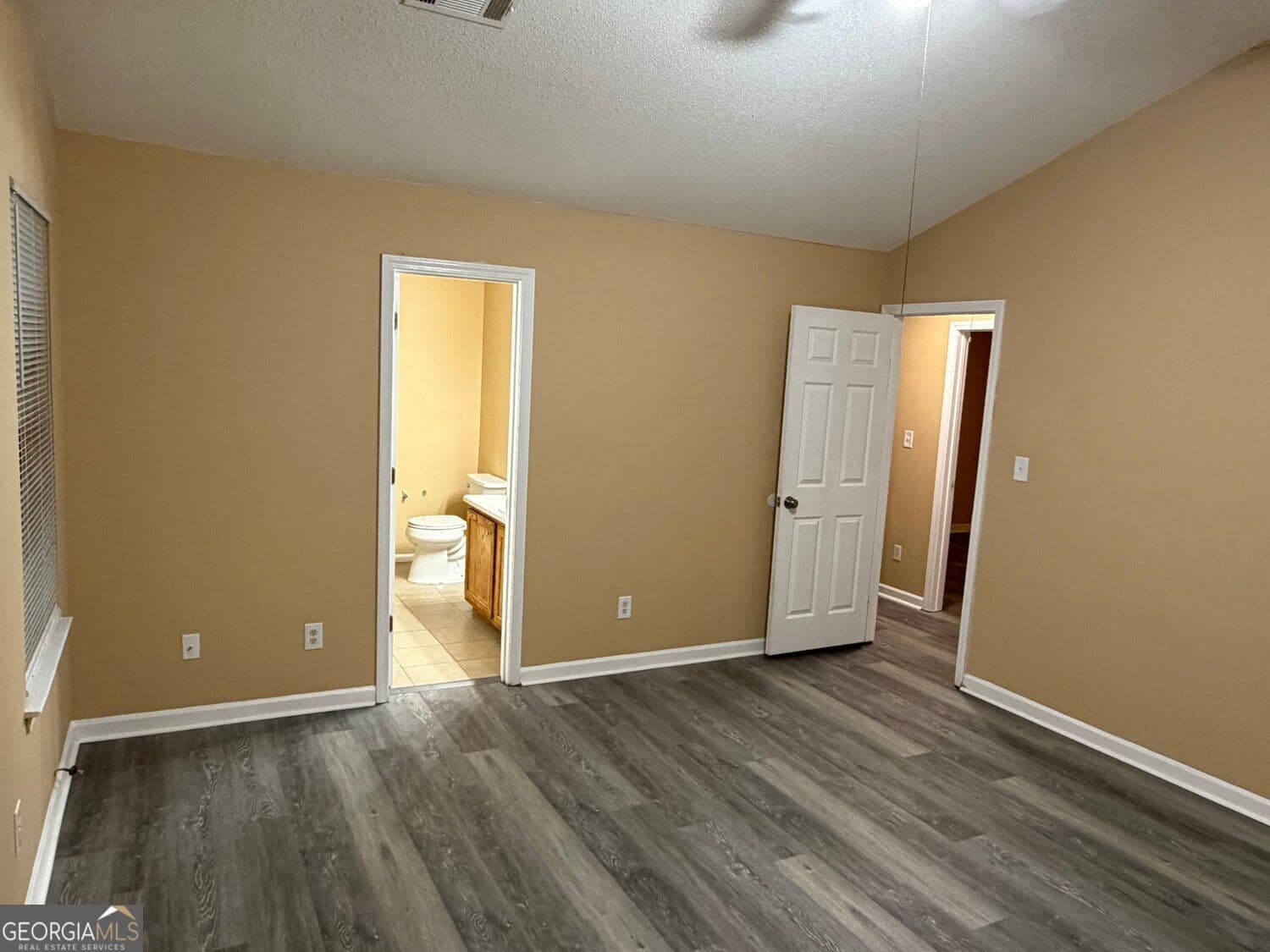 3 bedroom, 2 bathroom, 1,659 sq ft single family residence for rent at 3533 Mosswood Lane, Rex, GA 30273 for $1,500 a month — photo 7