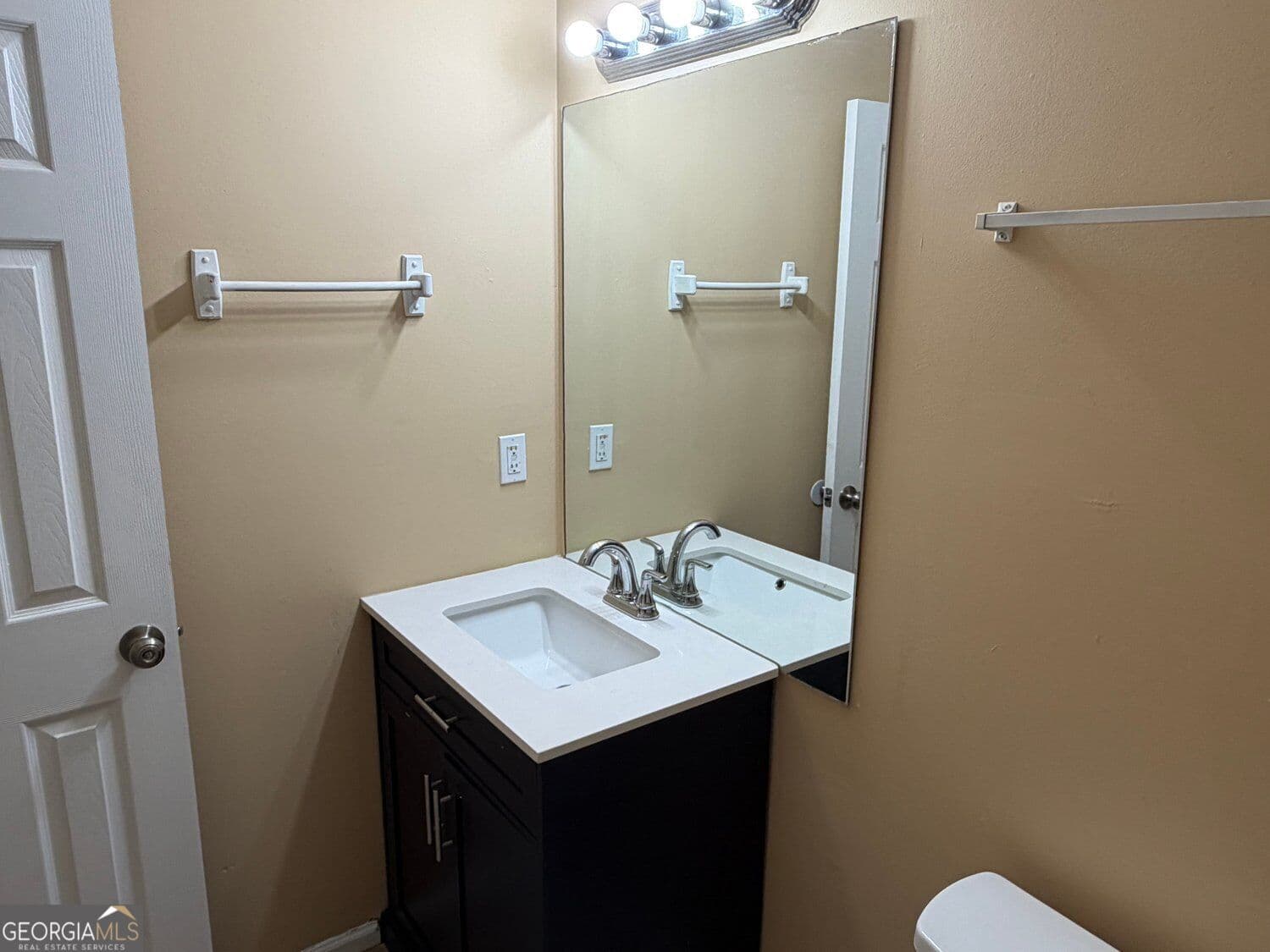 3 bedroom, 2 bathroom, 1,659 sq ft single family residence for rent at 3533 Mosswood Lane, Rex, GA 30273 for $1,500 a month — photo 5