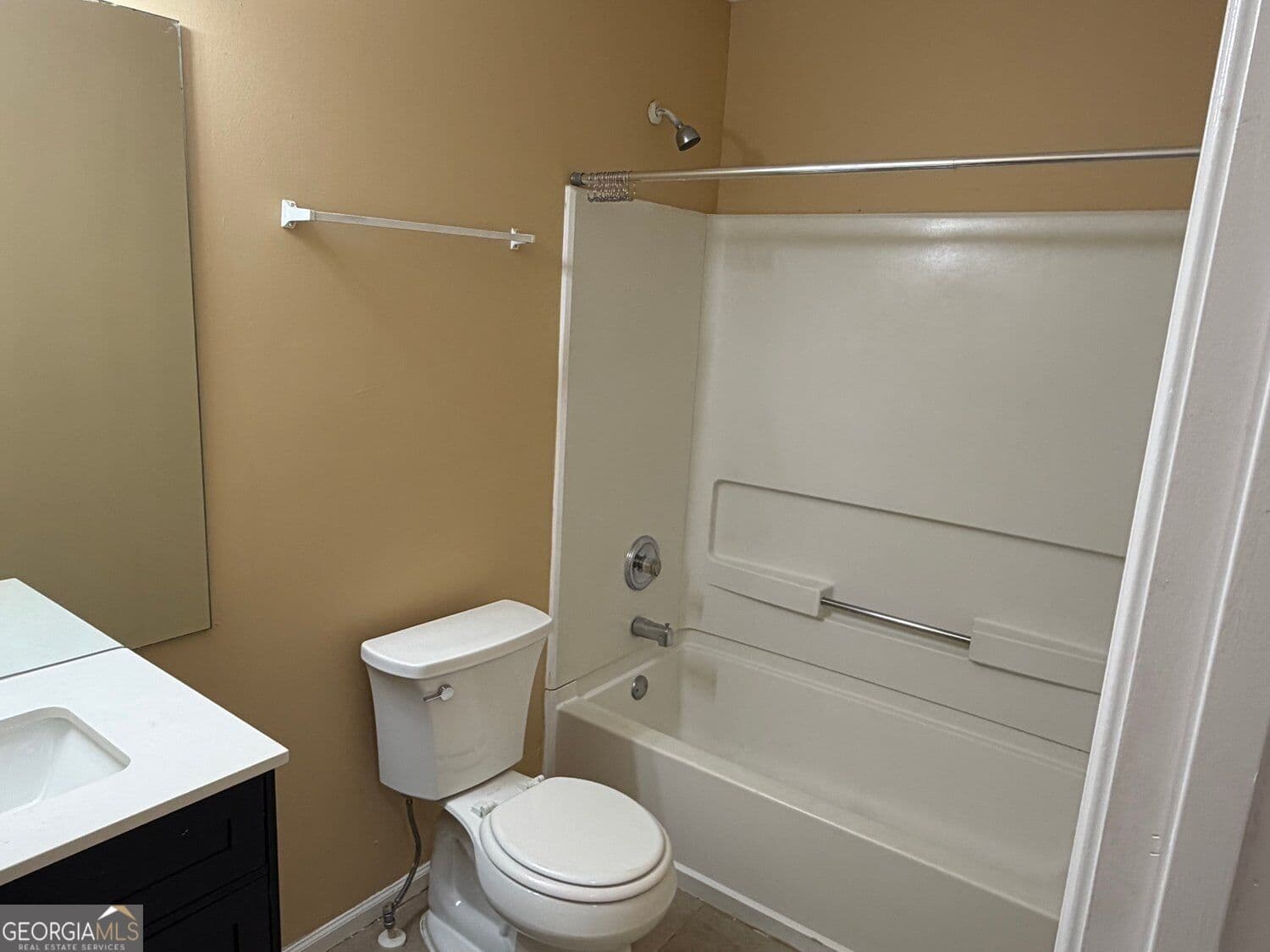 3 bedroom, 2 bathroom, 1,659 sq ft single family residence for rent at 3533 Mosswood Lane, Rex, GA 30273 for $1,500 a month — photo 4