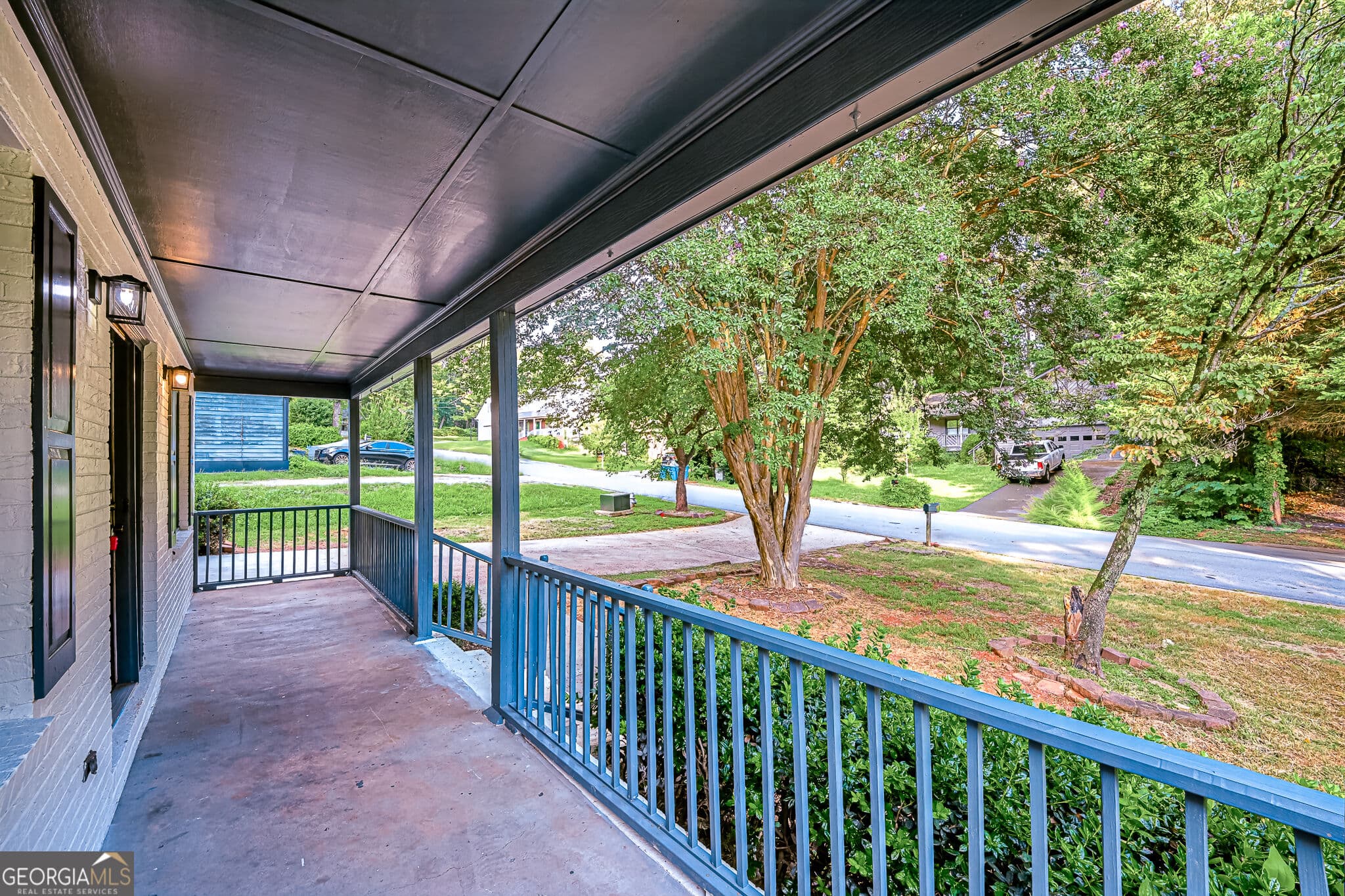5 bedroom, 3.5 bathroom single family residence for sale at 2021 Hunters Cove Drive, Lawrenceville, GA 30044 — photo 2