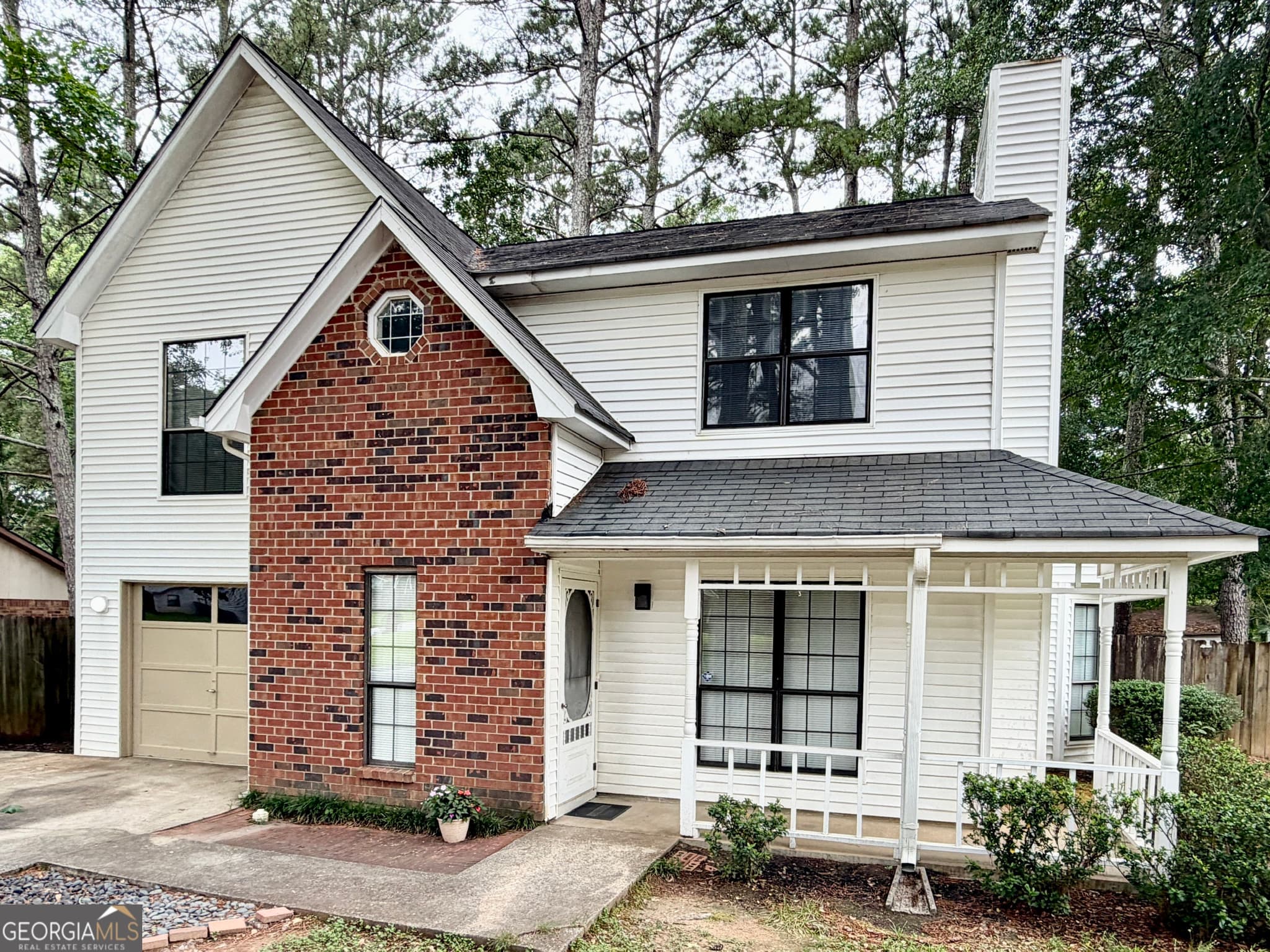 3 bedroom, 2.5 bathroom, 1,648 sq ft single family residence sold at 8885 Gardener Drive, Jonesboro, GA 30238