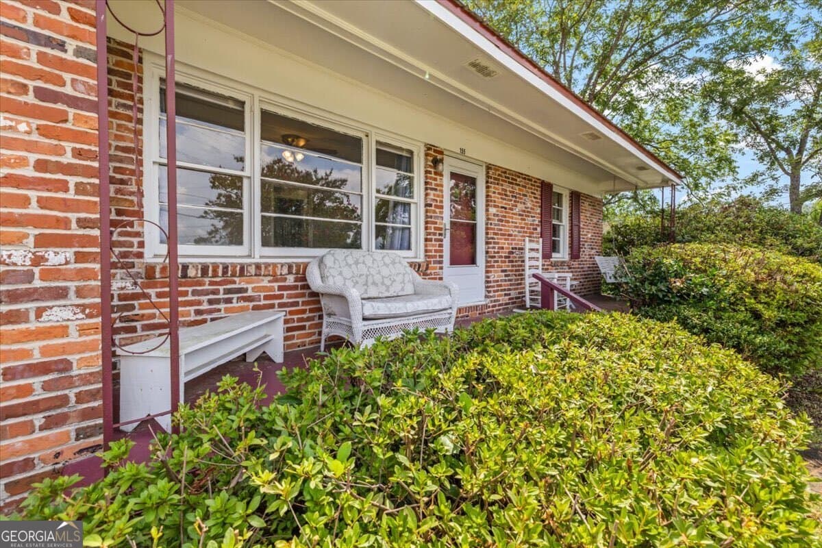 3 bedroom, 1 bathroom, 1,030 sq ft single family residence for sale at 155 Rainbow Ridge Road, Swainsboro, GA 30401 — photo 2