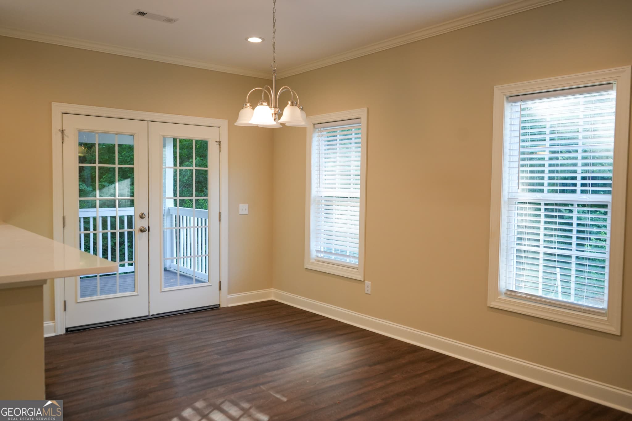 4 bedroom, 2.5 bathroom, 2,182 sq ft townhouse for sale at 118 Fox Fire Court, Dublin, GA 31021 — photo 10