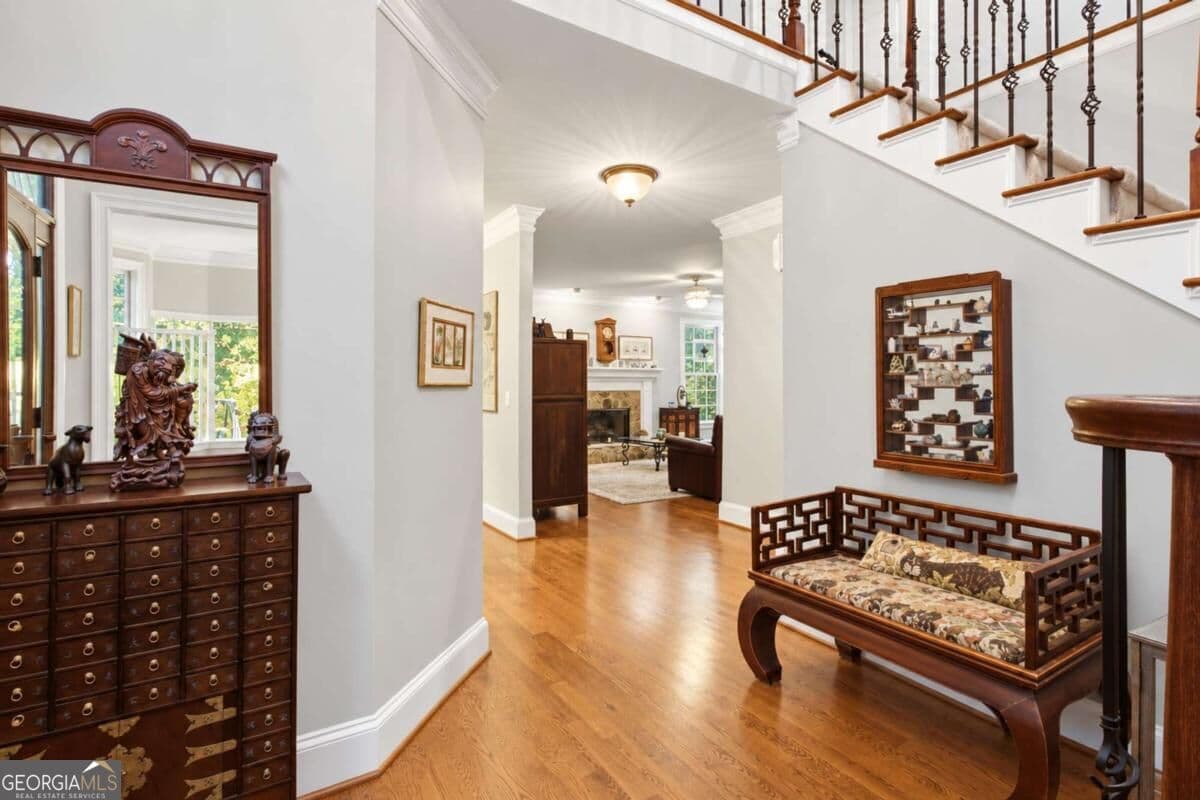 4 bedroom, 3.5 bathroom, 2,844 sq ft single family residence for sale at 5475 Hampstead Way, Johns Creek, GA 30097 — photo 9