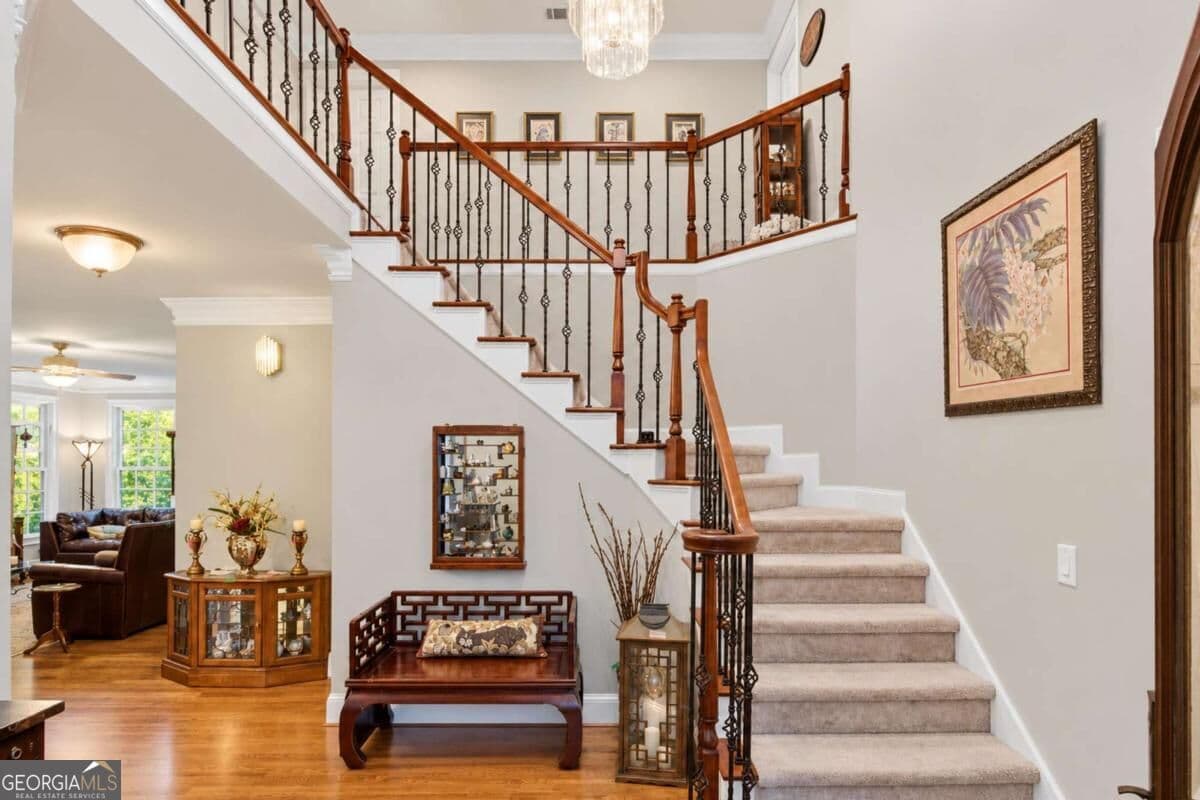 4 bedroom, 3.5 bathroom, 2,844 sq ft single family residence for sale at 5475 Hampstead Way, Johns Creek, GA 30097 — photo 4