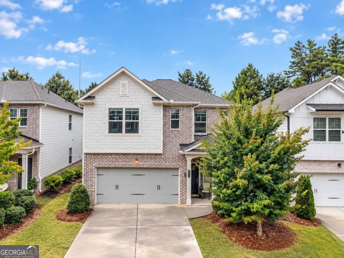 5 bedroom, 2.5 bathroom, 2,275 sq ft single family residence for sale at 4617 Waxwing Street, Hoschton, GA 30548 — photo 4