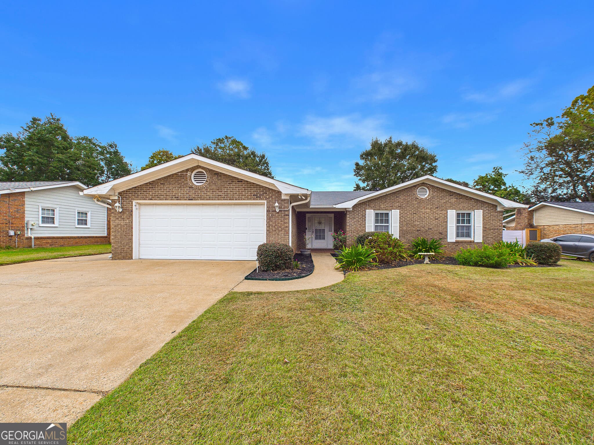 3 bedroom, 2 bathroom, 1,163 sq ft single family residence for sale at 204 Scarborough Road, Centerville, GA 31028 — photo 2