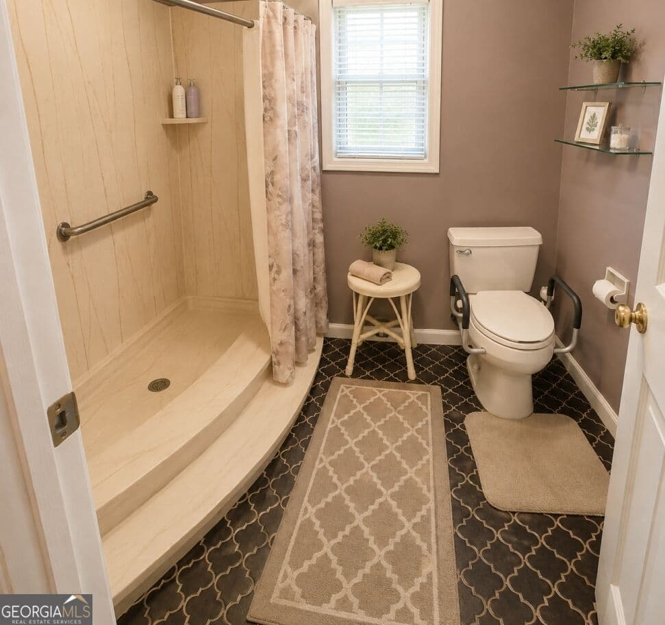 4 bedroom, 3 bathroom, 2,266 sq ft single family residence for sale at 370 Soft Pine Trail, Roswell, GA 30076 — photo 9