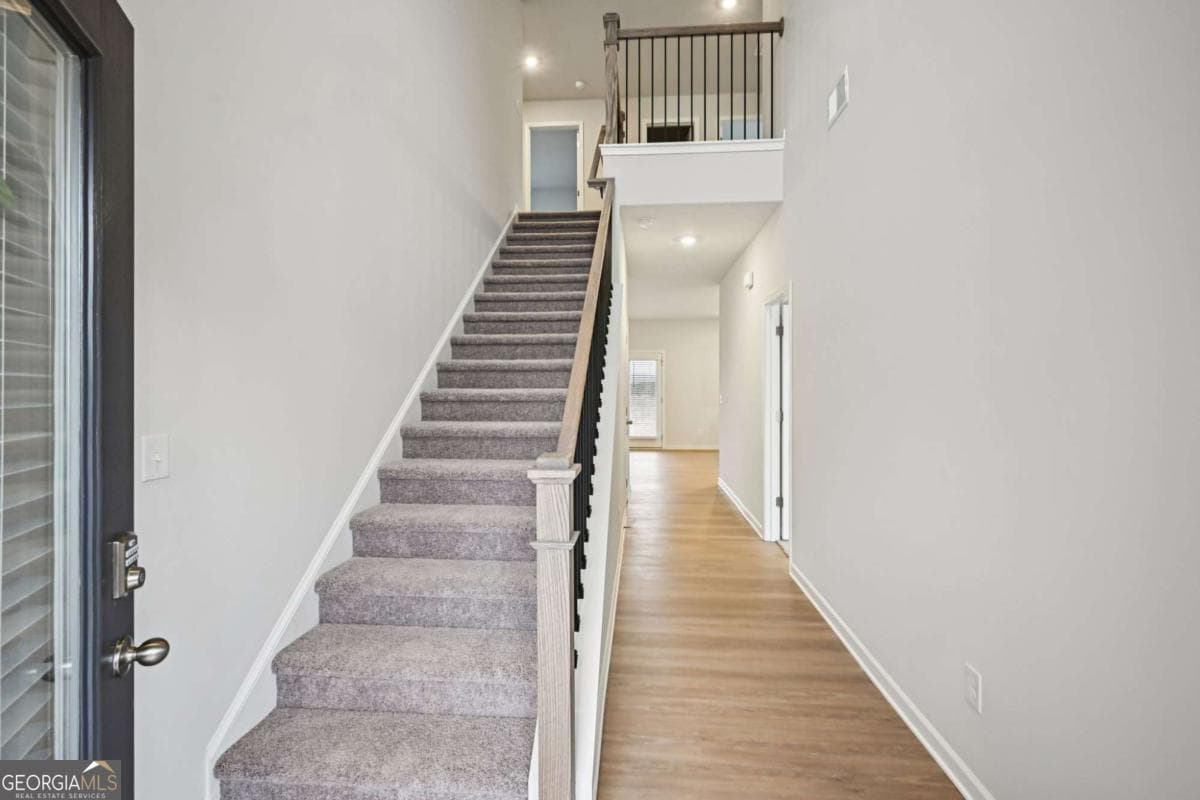 5 bedroom, 3.5 bathroom, 2,395 sq ft single family residence for sale at 395 Cedar Wood Trace, Winder, GA 30680 — photo 6