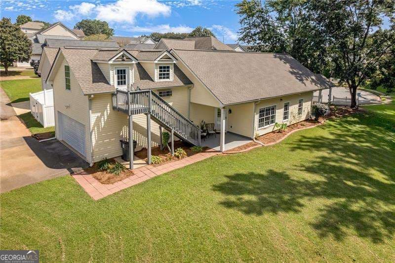 3 bedroom, 3 bathroom, 1,817 sq ft single family residence for sale at 2733 Nautical Way, Villa Rica, GA 30180 — photo 3