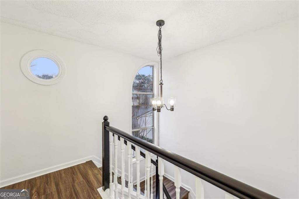 3 bedroom, 3.5 bathroom, 2,024 sq ft condominium for sale at 502 Bridge Lane, Smyrna, GA 30082 — photo 6