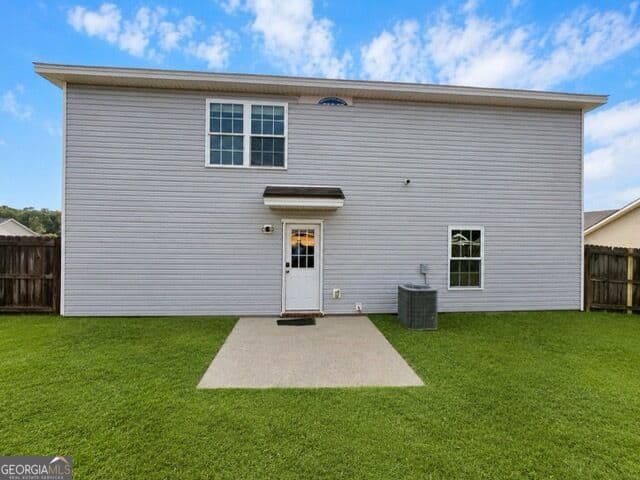 4 bedroom, 2.5 bathroom, 1,952 sq ft single family residence for sale at 113 Thoroughbred Drive, Guyton, GA 31312 — photo 4