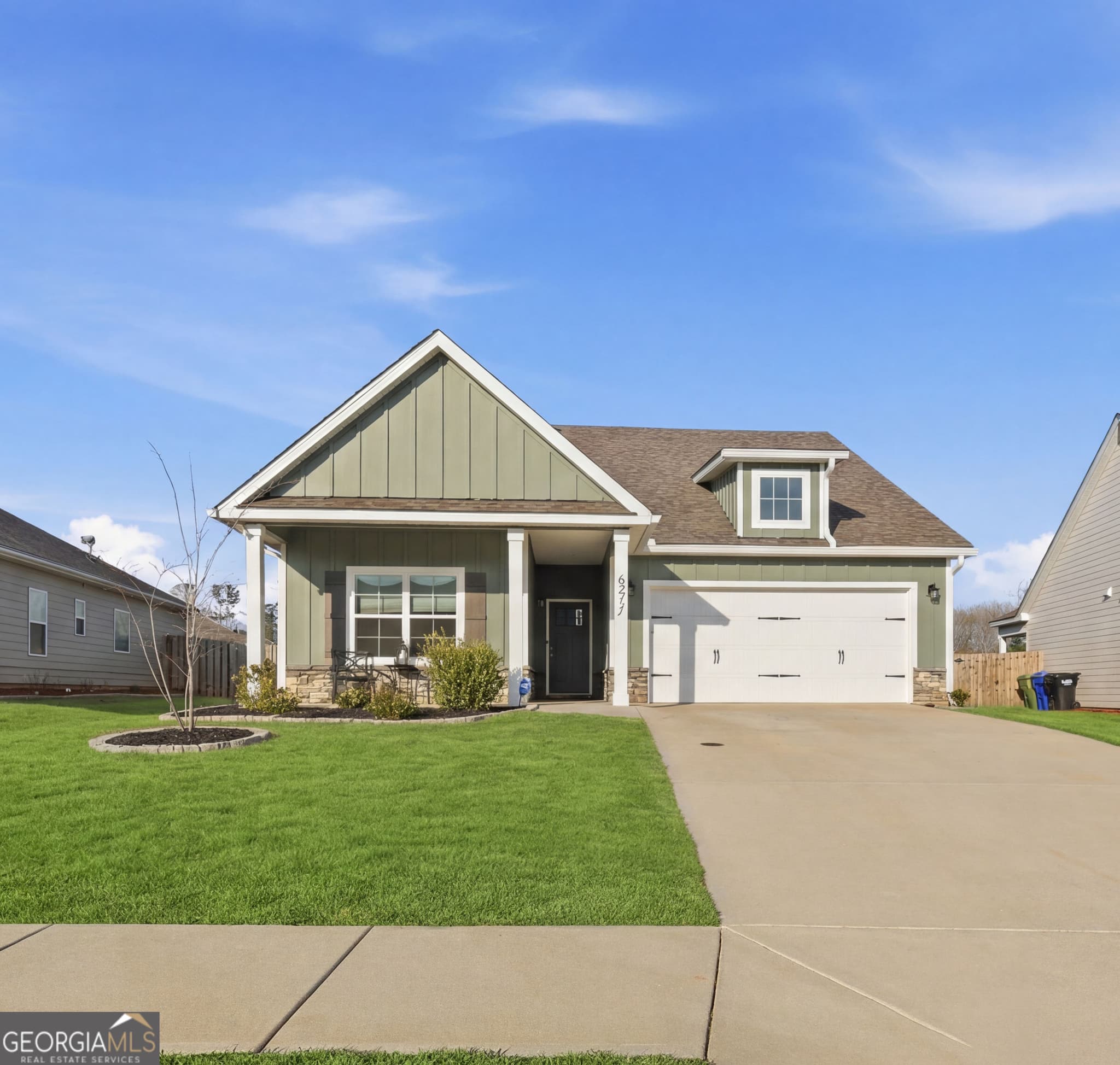 4 bedroom, 3 bathroom, 2,735 sq ft single family residence sold at 6877 Omaha Drive, Midland, GA 31820