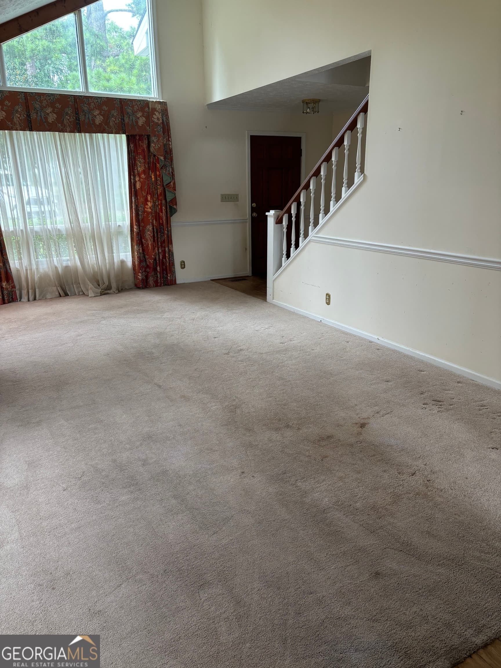 3 bedroom, 2 bathroom, 1,661 sq ft single family residence for sale at 207A Lakeshore Circle, Milledgeville, GA 31061 — photo 3