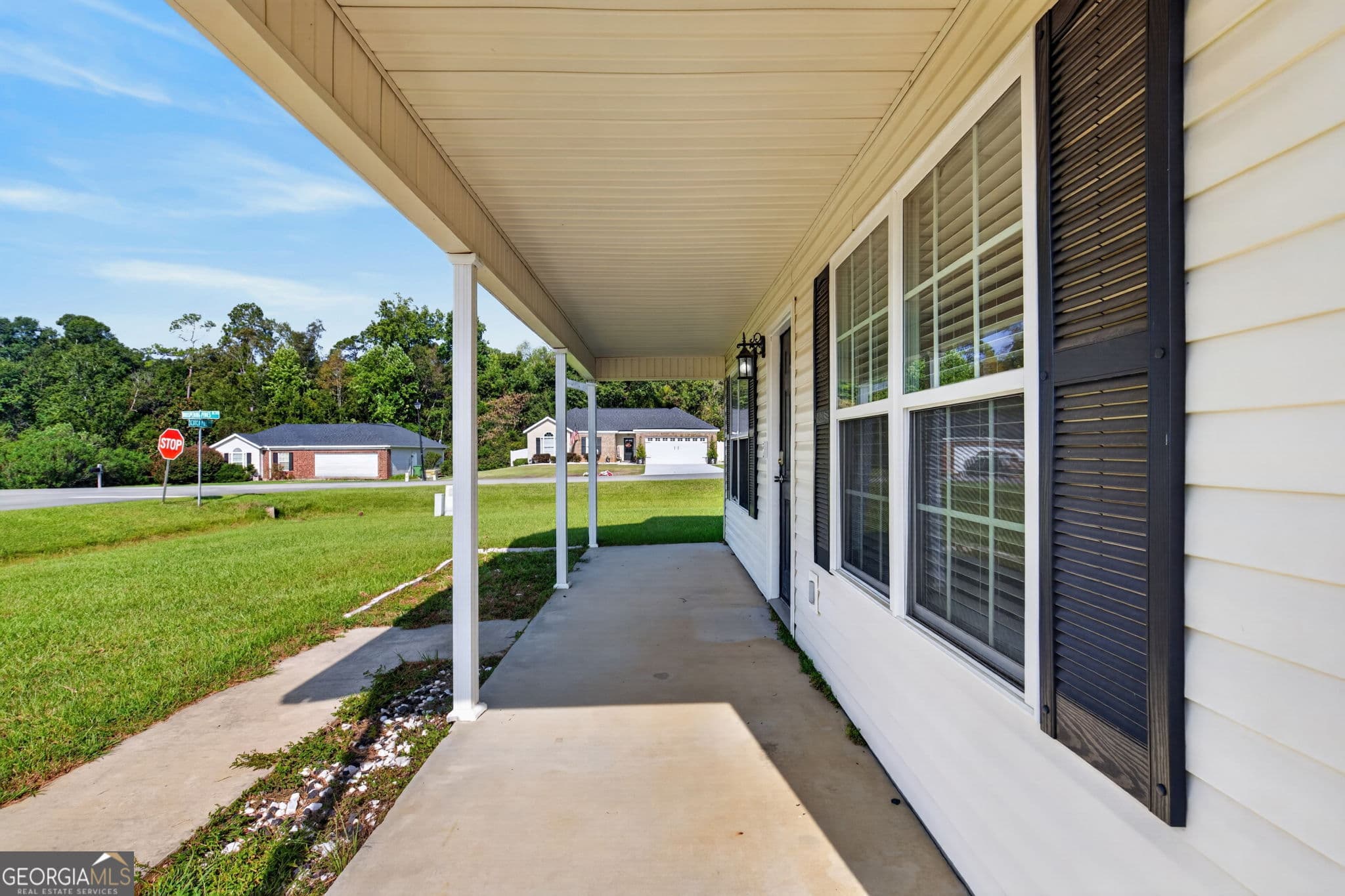 3 bedroom, 2 bathroom, 1,399 sq ft single family residence for sale at 5001 Scotch Pine Avenue, Statesboro, GA 30458 — photo 7