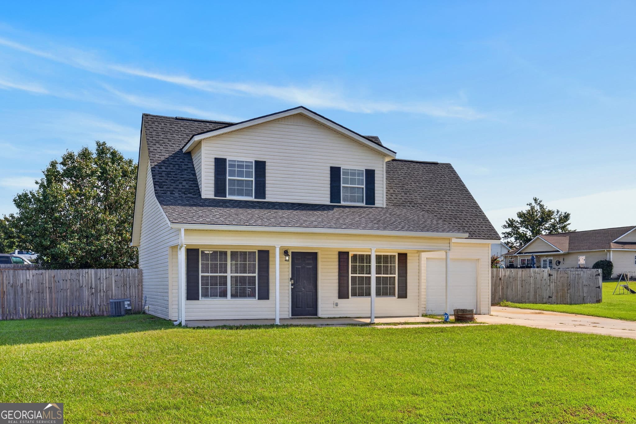 3 bedroom, 2 bathroom, 1,399 sq ft single family residence for sale at 5001 Scotch Pine Avenue, Statesboro, GA 30458 — photo 3