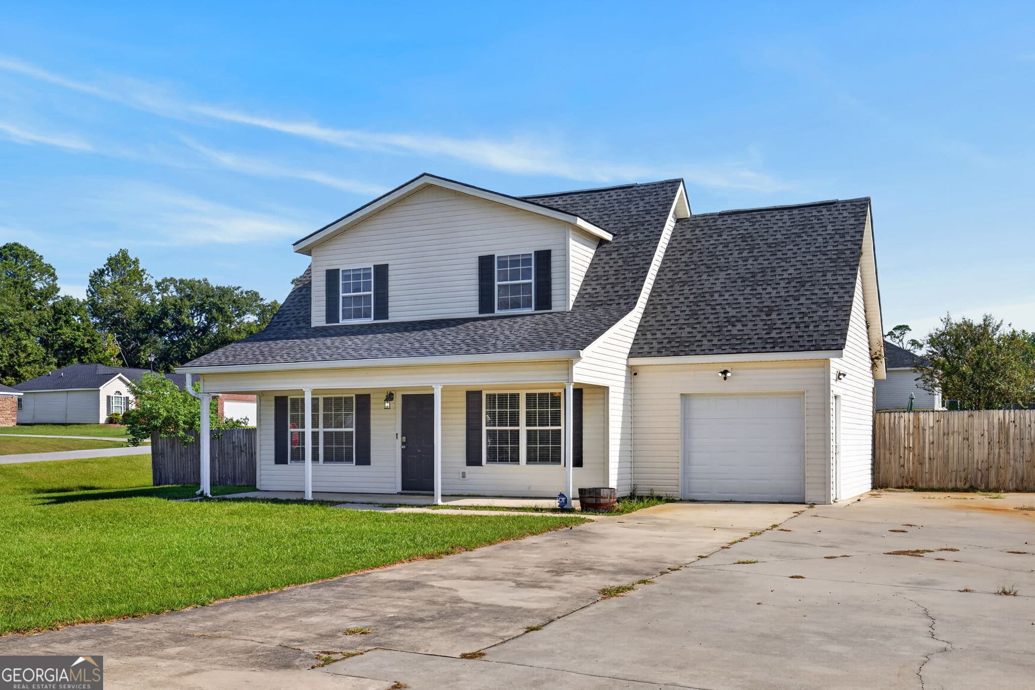 3 bedroom, 2 bathroom, 1,399 sq ft single family residence for sale at 5001 Scotch Pine Avenue, Statesboro, GA 30458 — photo 4
