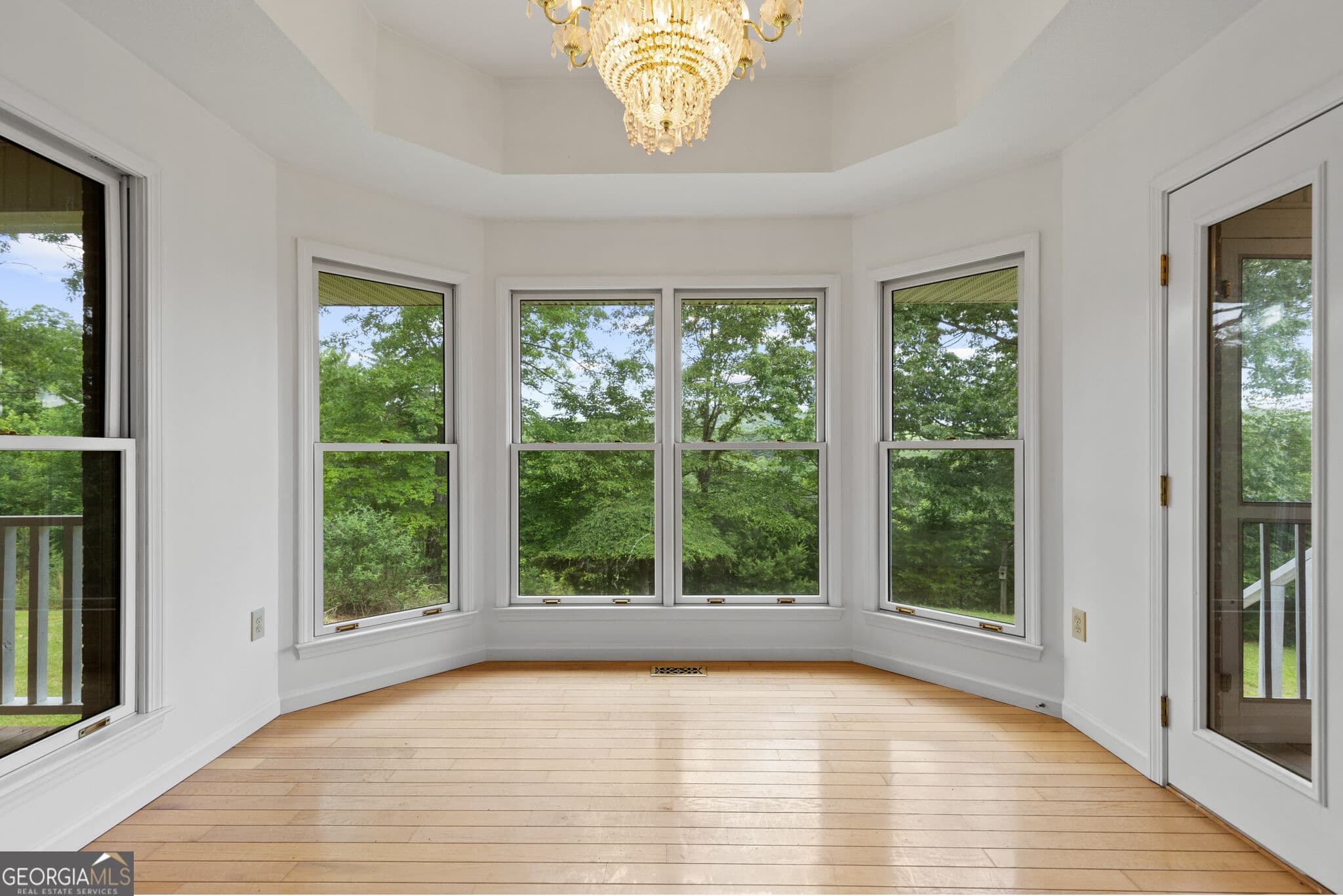 3 bedroom, 2 bathroom, 4,437 sq ft single family residence under contract at 177 - H Shangri La Drive, Mineral Bluff, GA 30559 — photo 8
