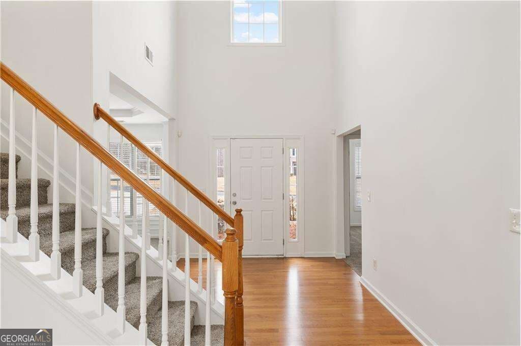 4 bedroom, 2.5 bathroom, 2,774 sq ft single family residence for sale at 365 Dominique Court, Fayetteville, GA 30214 — photo 8