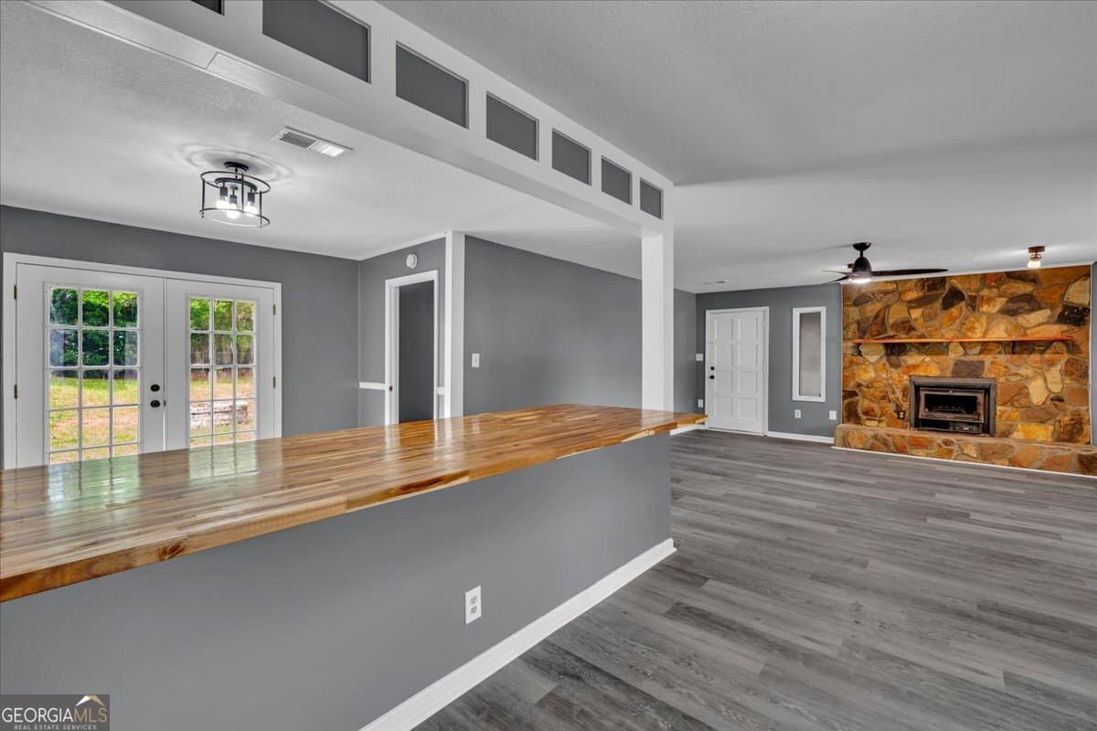 4 bedroom, 2 bathroom, 1,866 sq ft single family residence for sale at 111 Weaver Road, Warner Robins, GA 31093 — photo 10