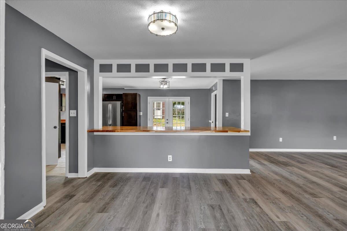 4 bedroom, 2 bathroom, 1,866 sq ft single family residence for sale at 111 Weaver Road, Warner Robins, GA 31093 — photo 8