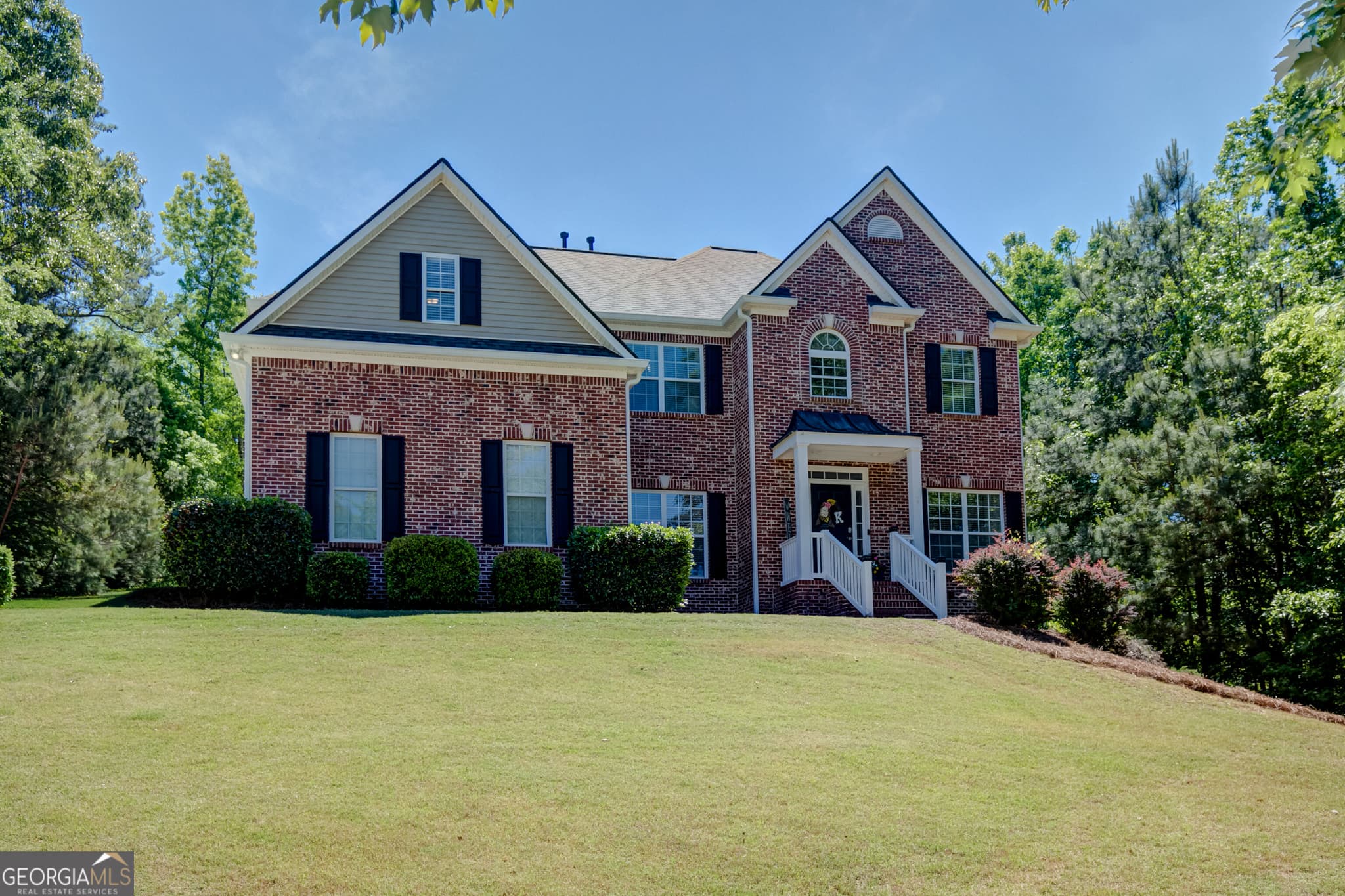 4 bedroom, 4.5 bathroom, 4,059 sq ft single family residence for sale at 381 Rosebay Lane, Sharpsburg, GA 30277