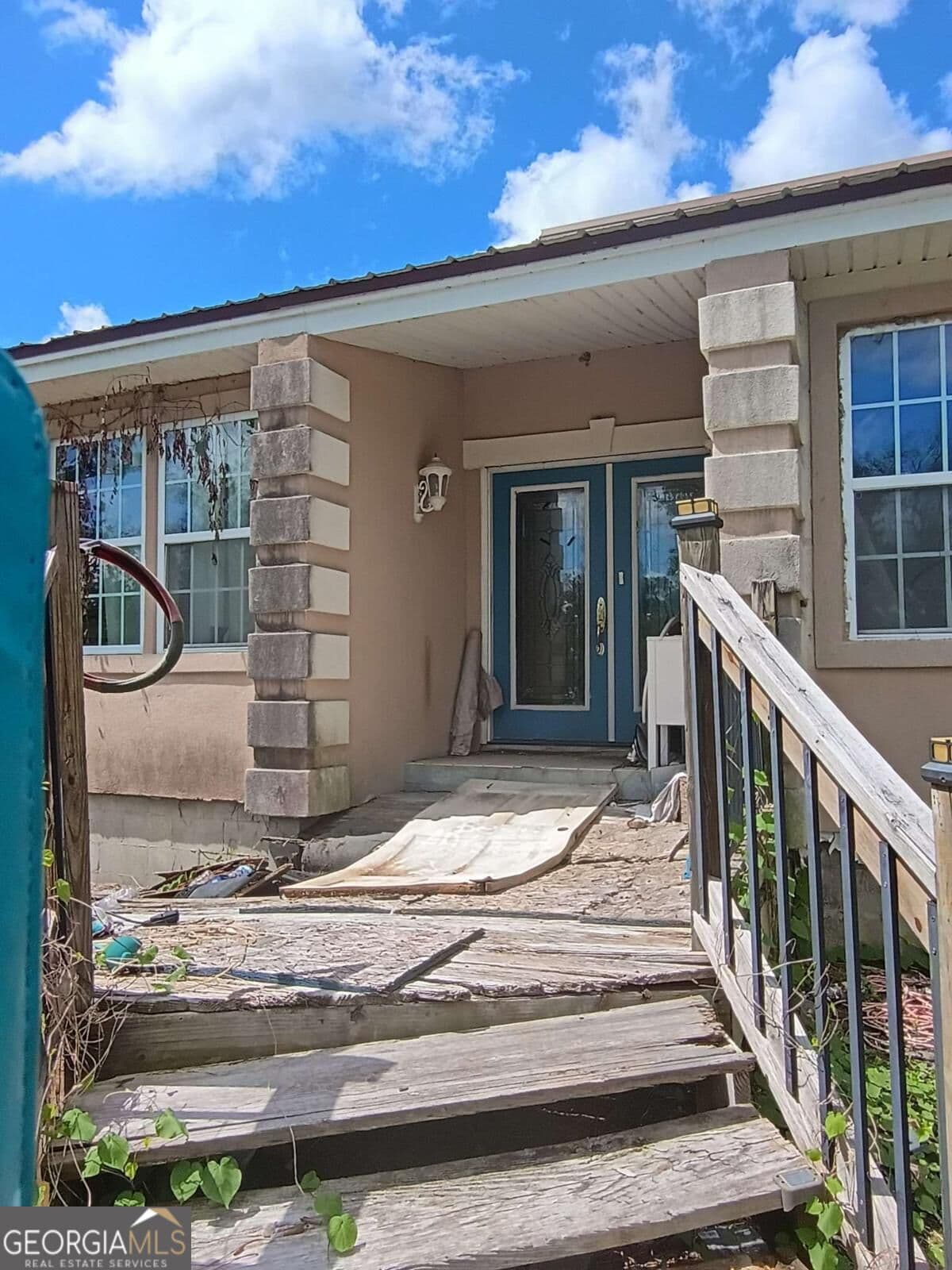 4 bedroom, 2 bathroom single family residence for sale at 470 Banklodge Drive, Douglas, GA 31535