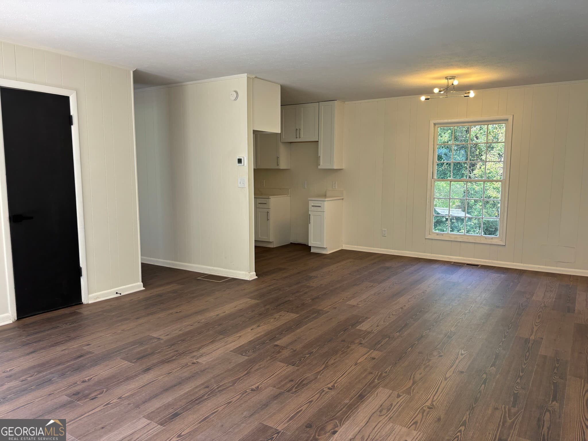 3 bedroom, 1 bathroom, 1,125 sq ft single family residence for rent at 126 Young Road, Franklin, GA 30217 for $1,750 a month — photo 6
