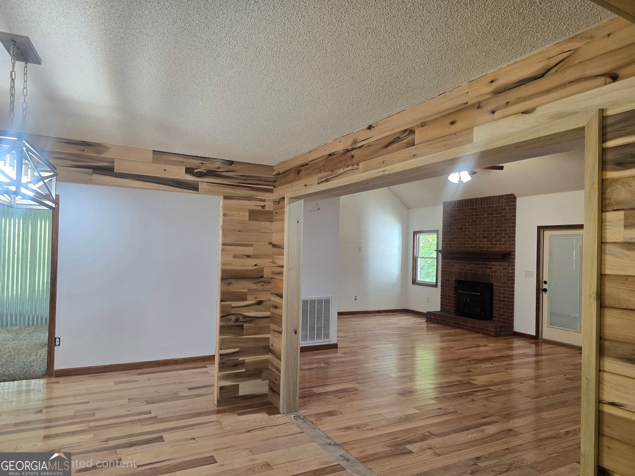 3 bedroom, 3 bathroom, 2,094 sq ft single family residence for sale at 119 Bagley Road, Forsyth, GA 31029 — photo 6