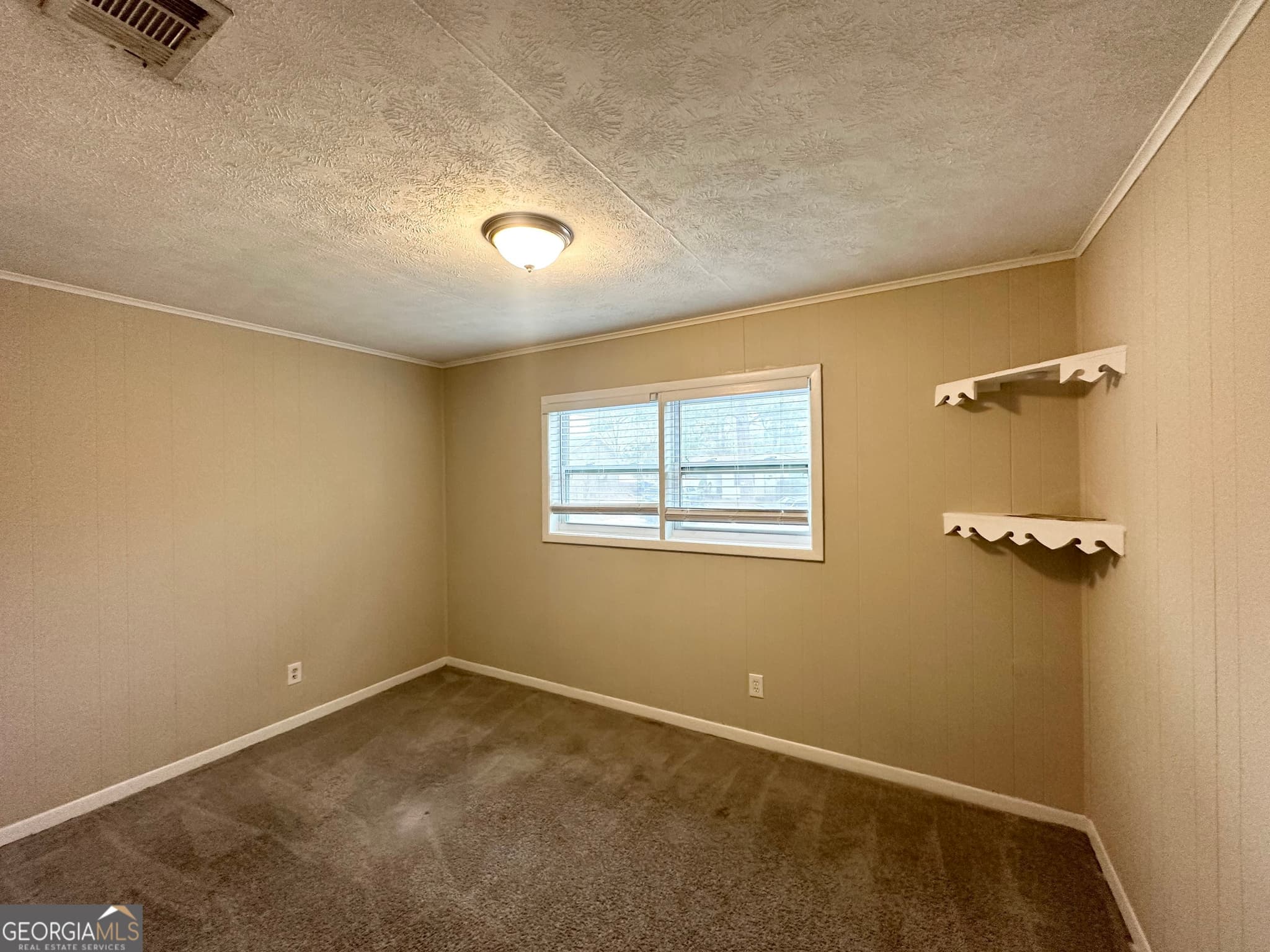 5 bedroom, 2 bathroom, 1,769 sq ft single family residence for sale at 10178 Allen Drive, Covington, GA 30014 — photo 7