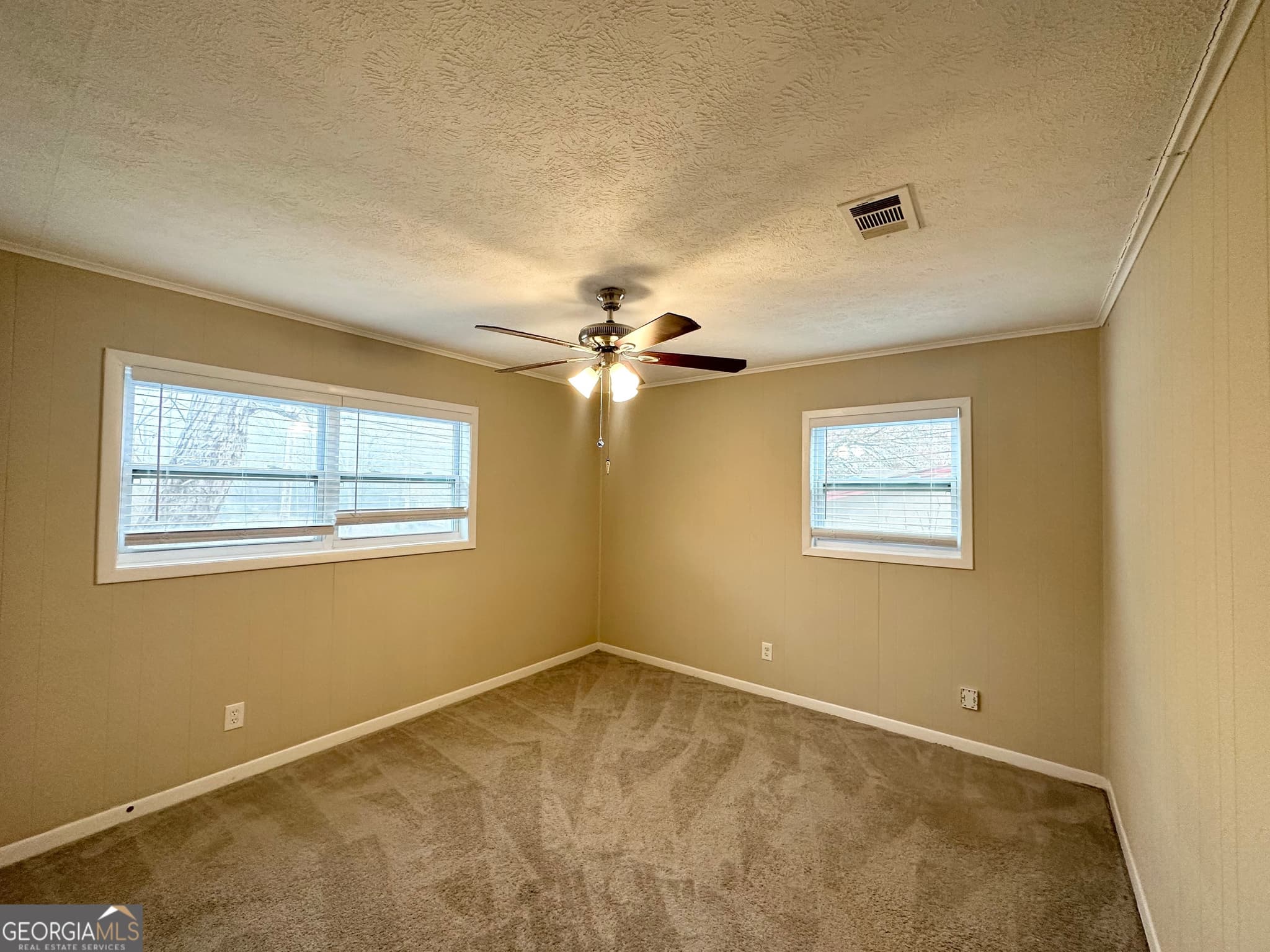 5 bedroom, 2 bathroom, 1,769 sq ft single family residence for sale at 10178 Allen Drive, Covington, GA 30014 — photo 8