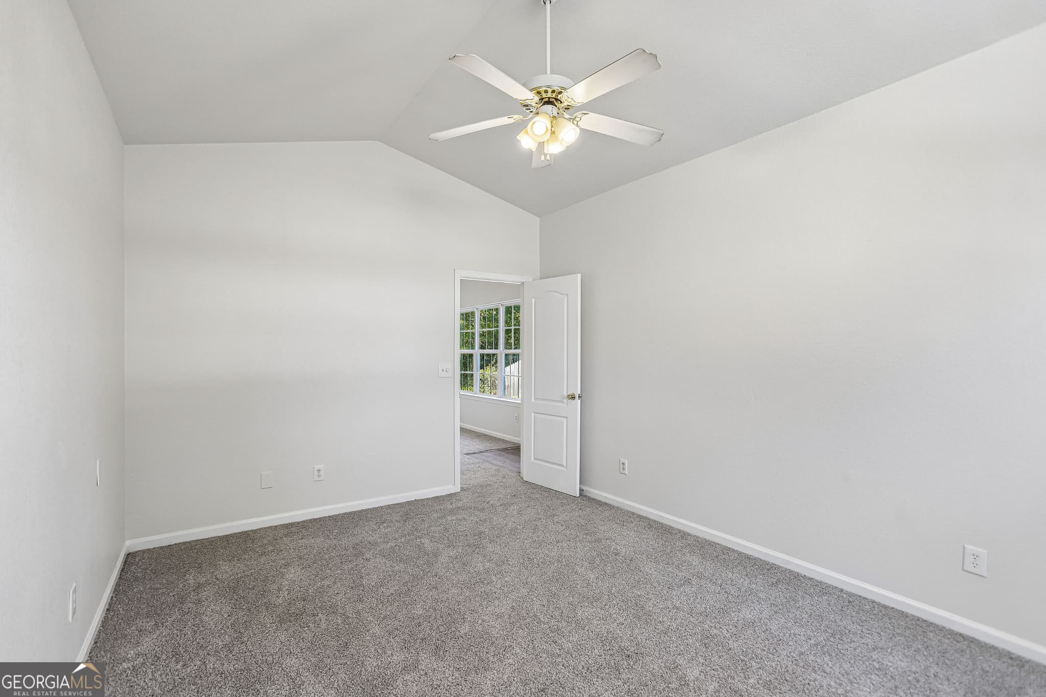 3 bedroom, 2 bathroom, 1,386 sq ft single family residence for sale at 387 Apple Blossom Way, Macon, GA 31217 — photo 9
