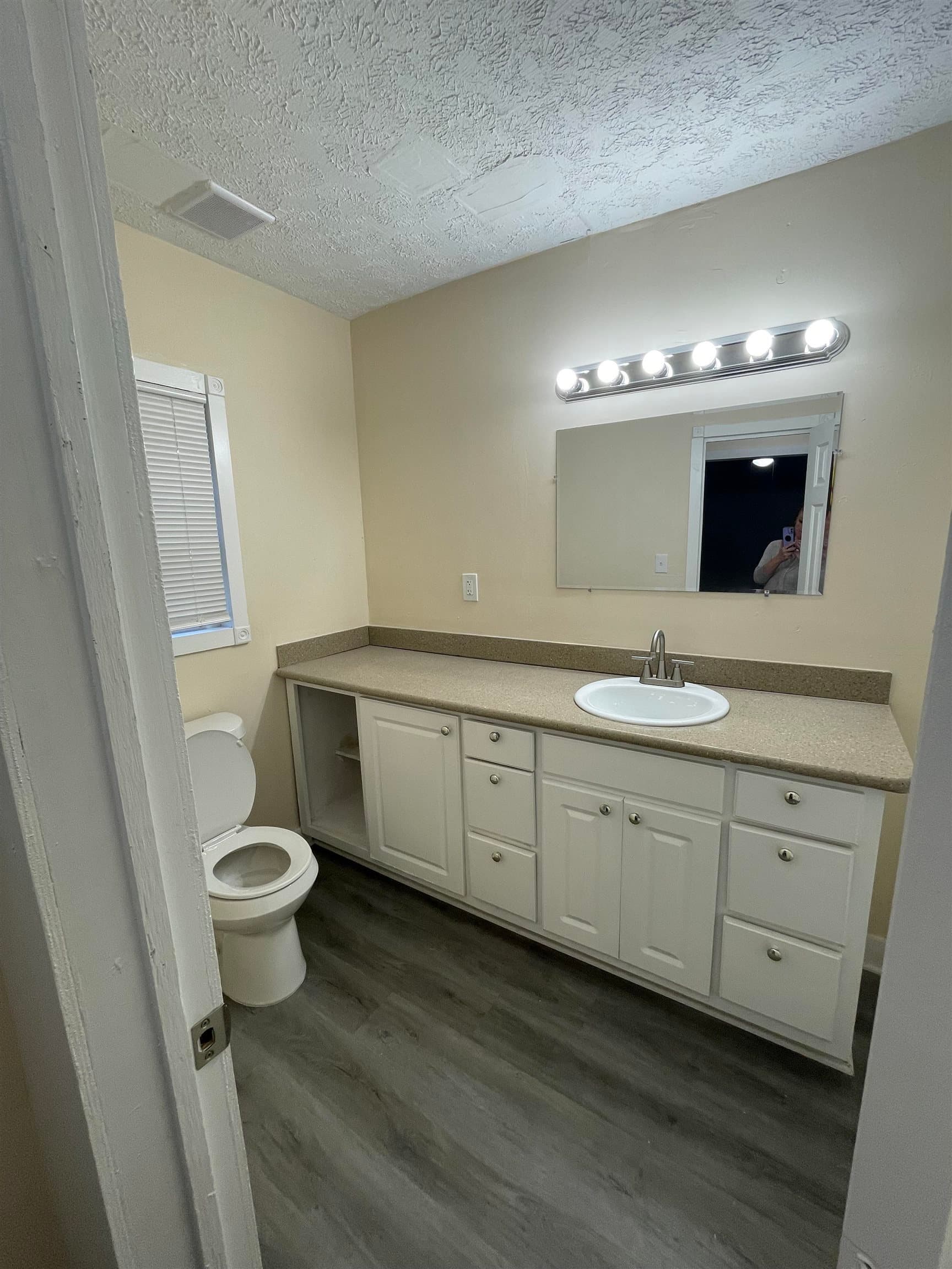 3 bedroom, 2 bathroom quadruplex for rent at 5848 Atlanta Highway 4, Flowery Branch, GA 30542 for $1,330 a month — photo 10