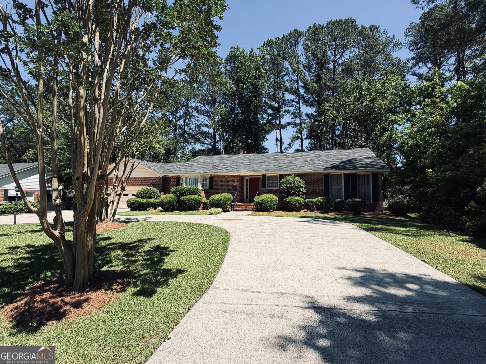3 bedroom, 3 bathroom, 2,564 sq ft single family residence for sale at 683 Chestnut Drive, Thomson, GA 30824