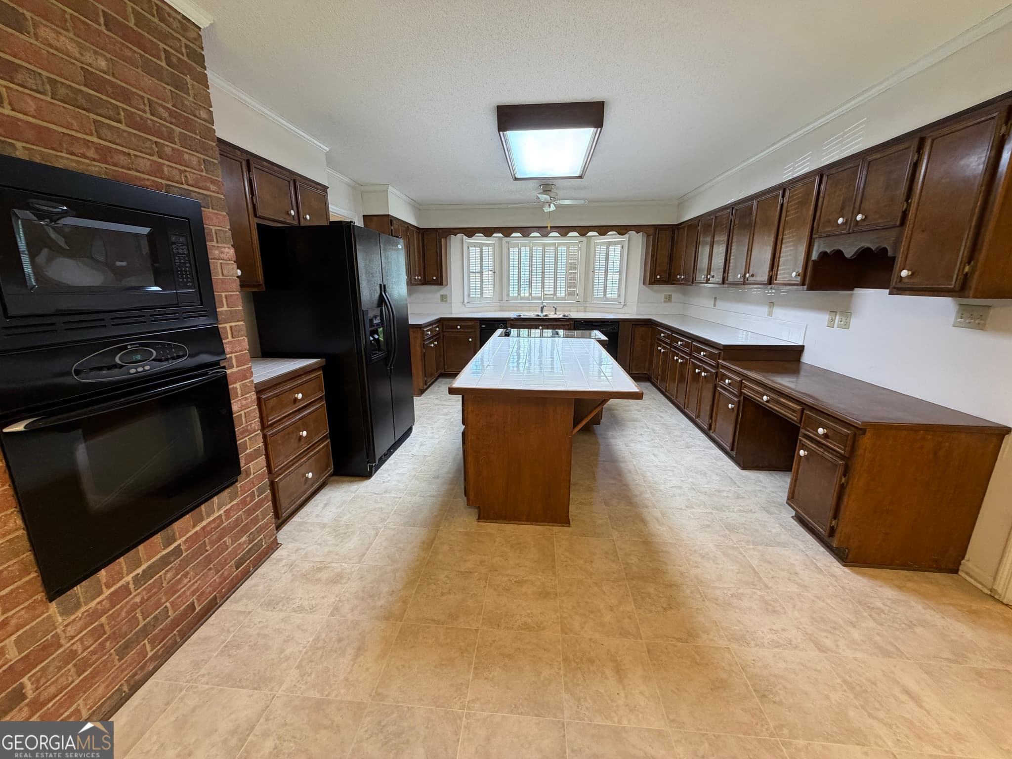 3 bedroom, 3 bathroom, 2,564 sq ft single family residence for sale at 683 Chestnut Drive, Thomson, GA 30824 — photo 9