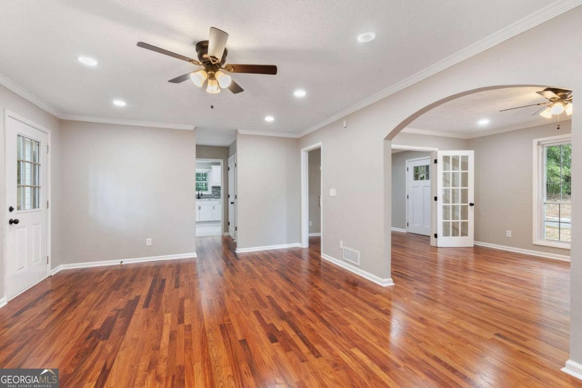 4 bedroom, 2.5 bathroom, 3,108 sq ft single family residence for sale at 1001 Gunners Walk, Tucker, GA 30084 — photo 7