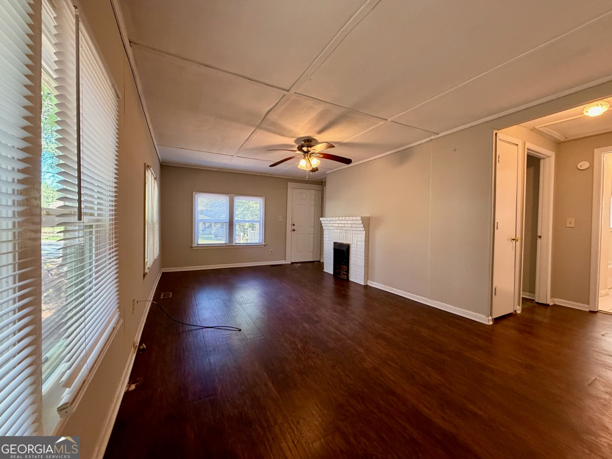 3 bedroom, 2 bathroom, 1,516 sq ft single family residence for rent at 215 Brown Street, Carrollton, GA 30117 for $1,545 a month — photo 4