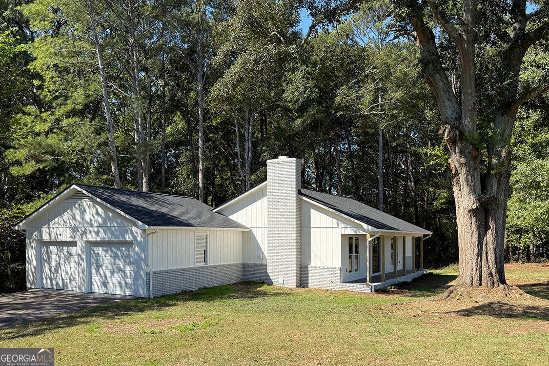 3 bedroom, 2 bathroom, 1,782 sq ft single family residence for sale at 1230 Astondale Road, Bishop, GA 30621