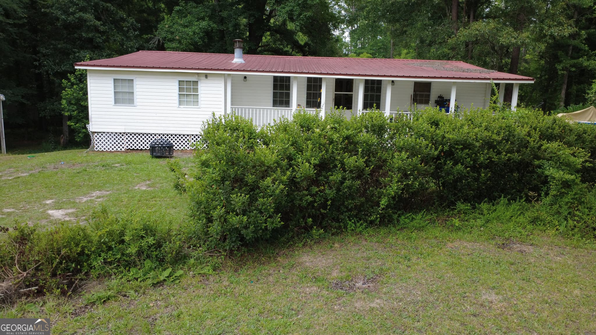 3 bedroom, 2 bathroom, 1,300 sq ft single family residence sold at 1018 Horseshoe Circle, Macon, GA 31217