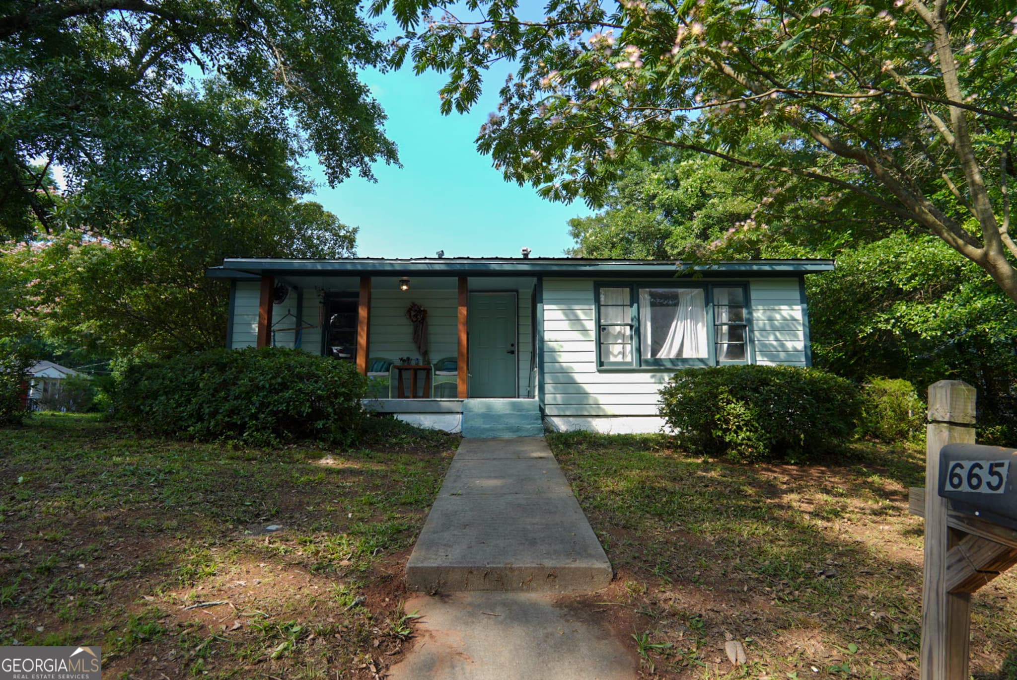 2 bedroom, 1 bathroom, 750 sq ft single family residence for rent at 665 Branch Street, Athens, GA 30601 for $1,700 a month